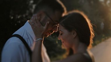 来自 大特尔诺沃, 保加利亚 的摄像师 SkyTrip Studio - Dimana + Stefan / Short Film, engagement, reporting, wedding