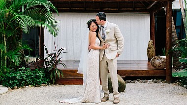 来自 蒙特雷, 墨西哥 的摄像师 Gabo Torres - Crystal & Jarod :: the hand I want to hold for all of our days :: Riviera Maya, Mexico, SDE, wedding