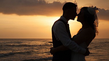 Видеограф barbara cardei, Рим, Италия - wedding on the beach, SDE, репортаж, свадьба, событие, шоурил