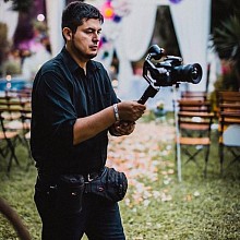 Videographer Ali Mariños