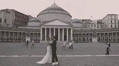 Napoli, İtalya'dan Maria De Simone kameraman - " Mi sei scoppiato dentro il cuore ", düğün, kulis arka plan, showreel, yıl dönümü
