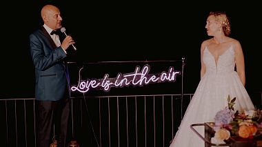 来自 巴塞罗纳, 西班牙 的摄像师 La Vie en Film - Love is in the air, drone-video, wedding
