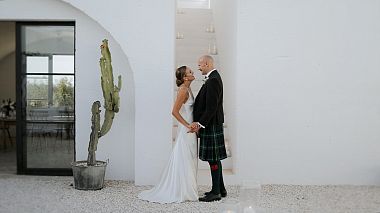 Видеограф Federico Cardone, Бари, Италия - WEDDING IN MASSERIA MOROSETA, wedding