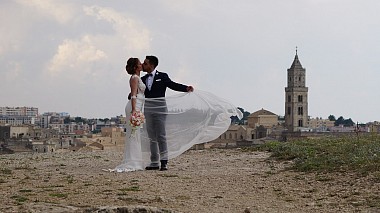 Videograf uccio mastrosabato din Matera, Italia - we can be hero - V+S, logodna, nunta