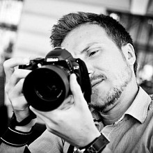 Videographer Victor Adrian