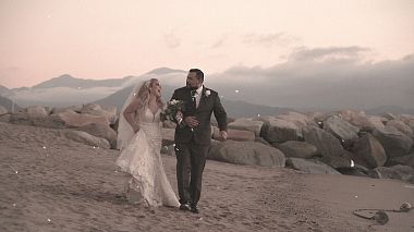 Videograf Raul Rolando Rios din Puerto Vallarta, Mexic - Mexican Wedding, clip muzical, filmare cu drona, logodna, nunta