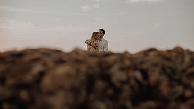 Videógrafo Francesco De Stefano de Milão, Itália - GIULIA E DAVIDE | ON THE ROCK, drone-video, engagement, wedding