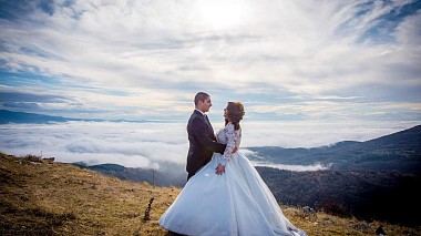 Видеограф Borcho Jovanchevski, Скопие, Северна Македония - Winter Love Story - Simona & Dejan, drone-video, wedding