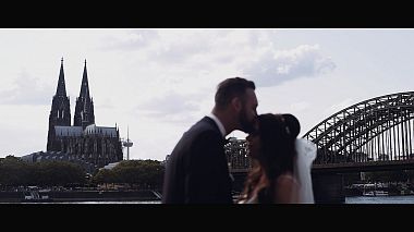 Βιντεογράφος Jory Stifani από Λέτσε, Ιταλία - A Wedding Film Intro, engagement, wedding