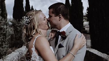 Filmowiec Emanuele Mura z Arezzo, Włochy - Crazy Hearts in the Chianti Countryside, drone-video, engagement, wedding