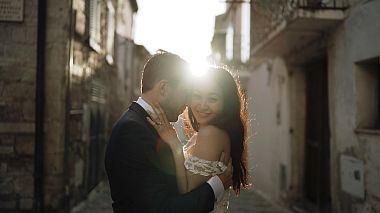 Videógrafo Antonio Cannarile de Foggia, Itália - Francesco and Pinyapa - From Thailand to Italy, wedding