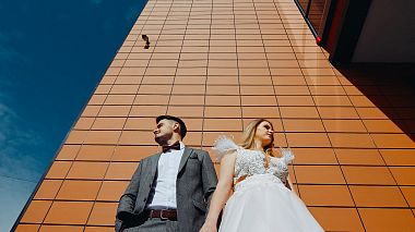 来自 基希讷乌, 摩尔多瓦 的摄像师 Ion Volosciuc - Eugen & Cristina - From friendship to love, drone-video, wedding