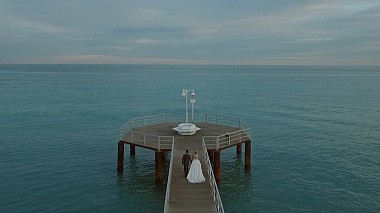 Videograf Mr. Color din Valencia, Spania - Laura y David, filmare cu drona, logodna, nunta, reportaj