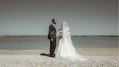 来自 圣贝内代托－德尔特龙托, 意大利 的摄像师 Marco Romandini - Anna & Giorgio | Emotional Wedding Video in Italy, drone-video, engagement, wedding