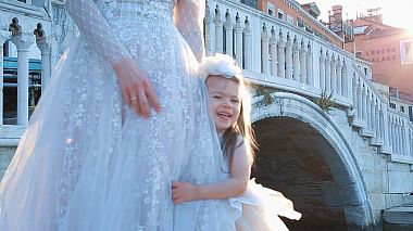 Filmowiec Sylvestr Mytsyura z Rzym, Włochy - Family story in Venice, wedding