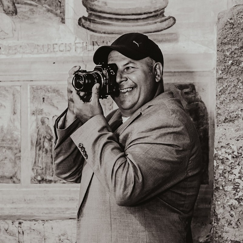 Videographer Antonio Cacciato