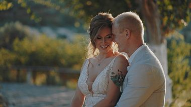 Videograf Alex Ktistakis and Elena Mavraki din Heraklion, Grecia - Jenn + Elliot | Wedding in Agreco Farms Crete, aniversare, erotic, filmare cu drona, logodna, nunta