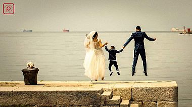 来自 萨勒诺, 意大利 的摄像师 Vibe Video - Laura & Nino wedding, drone-video, engagement, wedding