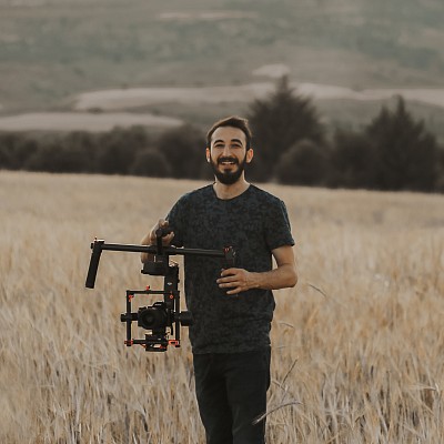 Videographer Kemal Can
