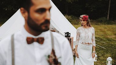 Filmowiec Rohman Wedding story z Awinion, Francja - Wild Love, engagement, wedding